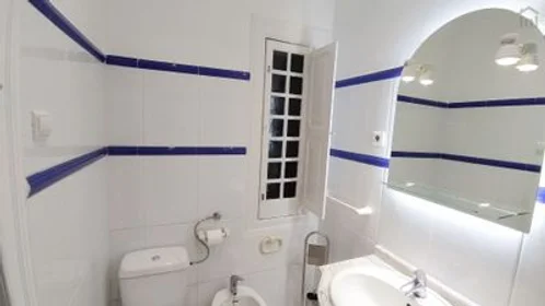 Özel oda konumu Campo de Ourique - Rua Azedo Gneco, 3º, 10 22 görüntüsü