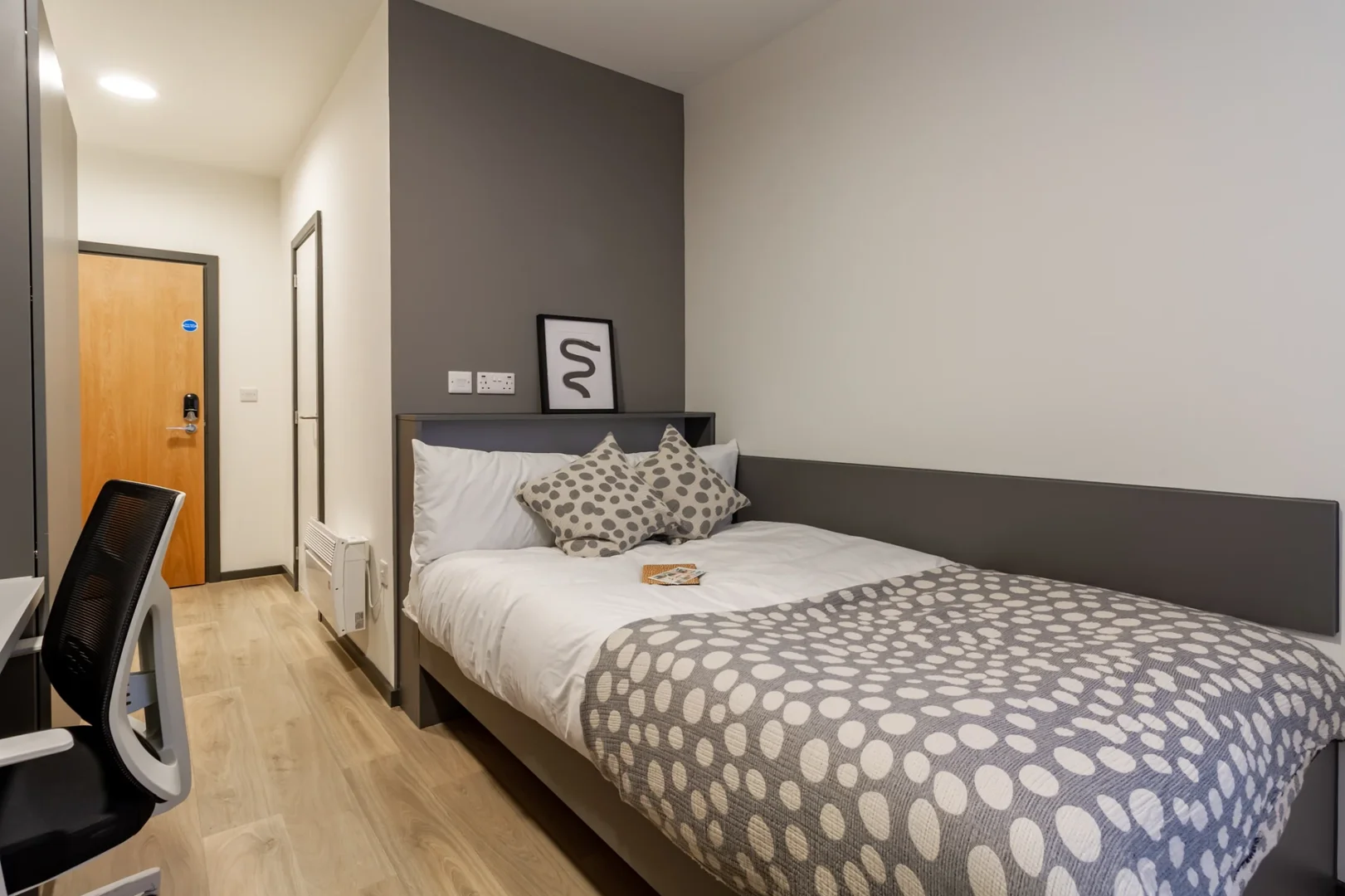 Quarto acolhedor para estudantes disponível em 