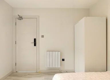 Shared room in residence at 68 Villiers Rd, Kingston upon Thames KT1 3BB, UK, image 15 of 44