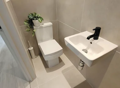 Shared room in residence at 68 Villiers Rd, Kingston upon Thames KT1 3BB, UK, image 18 of 44