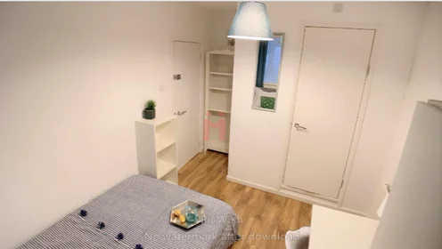 Shared room in residence at 16 Moody St, Bethnal Green, London E1 4BY, UK, image 30 of 49