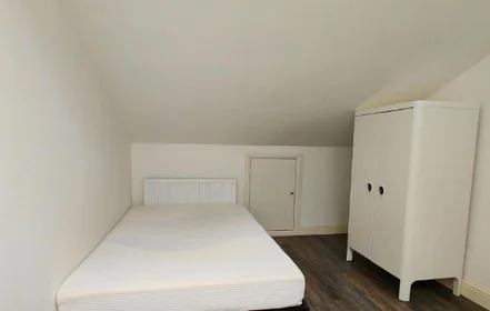 Paylaşımlı oda Ikamet yerinde konumu 5 Wesley Cl, London SE17 3AU, UK, 28 49 görüntüsü