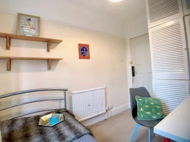 Entire apartment in residence at 33 Sirdar Rd, Southampton SO17 3SH, UK , image 12 of 15