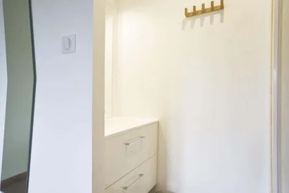 Habitación privada en 38 Rue Sellier, 54000 Nancy, France, imagen 4 de 18