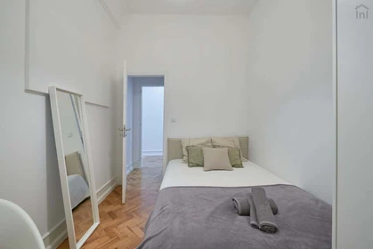 Quarto para alugar num apartamento partilhado em Lisboa