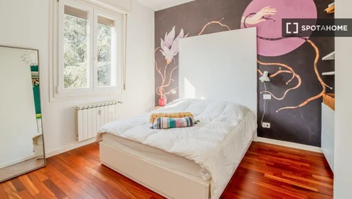 Gesamte Unterkunft in der Via Vittorio Lugli, bild 13 von 19