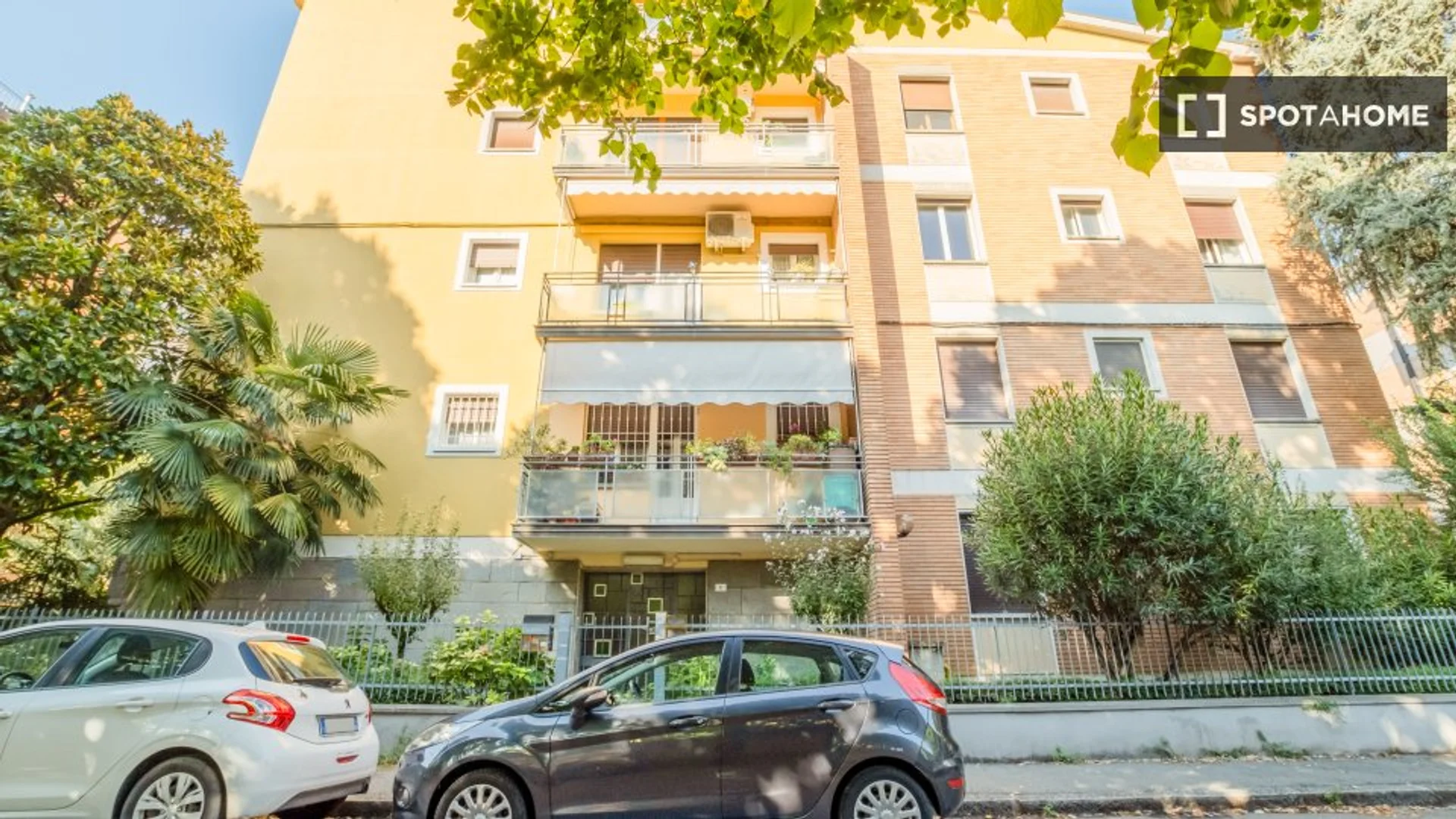 Via Vittorio Lugli