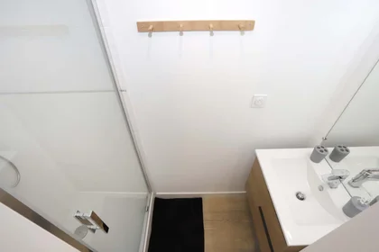 Özel oda konumu 12 Rue du Nivernais, 29200 Brest, France, 3 7 görüntüsü
