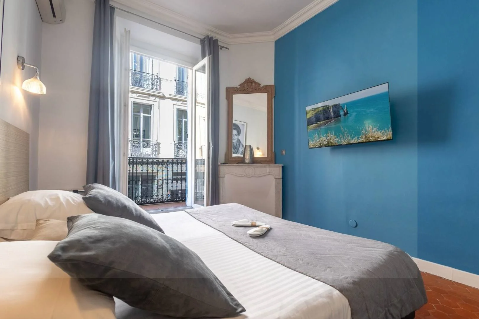Room for rent in student apartment in , fully furnished