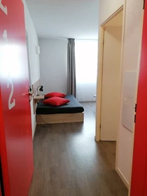 La-rochelle de çift kişilik yataklı kiralık oda