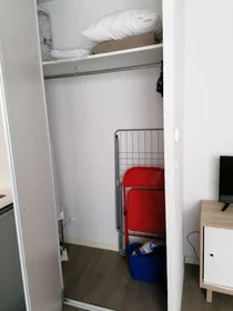 Privatzimmer im Wohnheim in der La Rochelle, 17000, bild 5 von 17