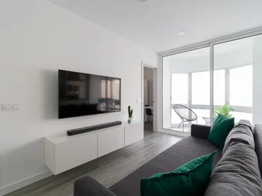 Quarto privado em Calle Veneguera 30, imagem 12 de 18