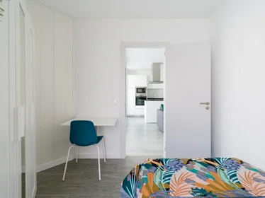 Quarto privado em Calle Veneguera 30, imagem 4 de 18