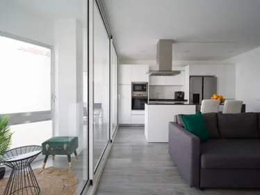 Quarto privado em Calle Veneguera 30, imagem 6 de 18