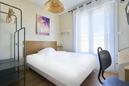Özel oda konumu 33 BOULEVARD SAINT MARCEAUX, 16 20 görüntüsü