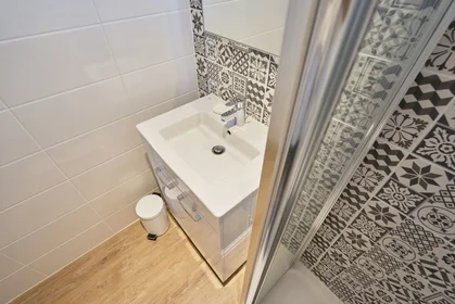 Özel oda konumu 33 BOULEVARD SAINT MARCEAUX, 20 20 görüntüsü