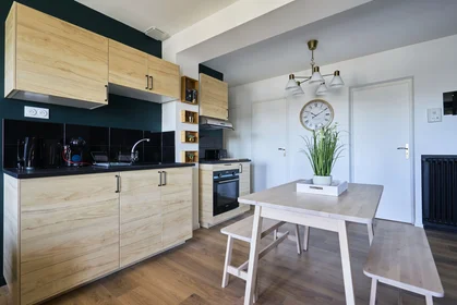 Özel oda konumu 33 BOULEVARD SAINT MARCEAUX, 7 20 görüntüsü