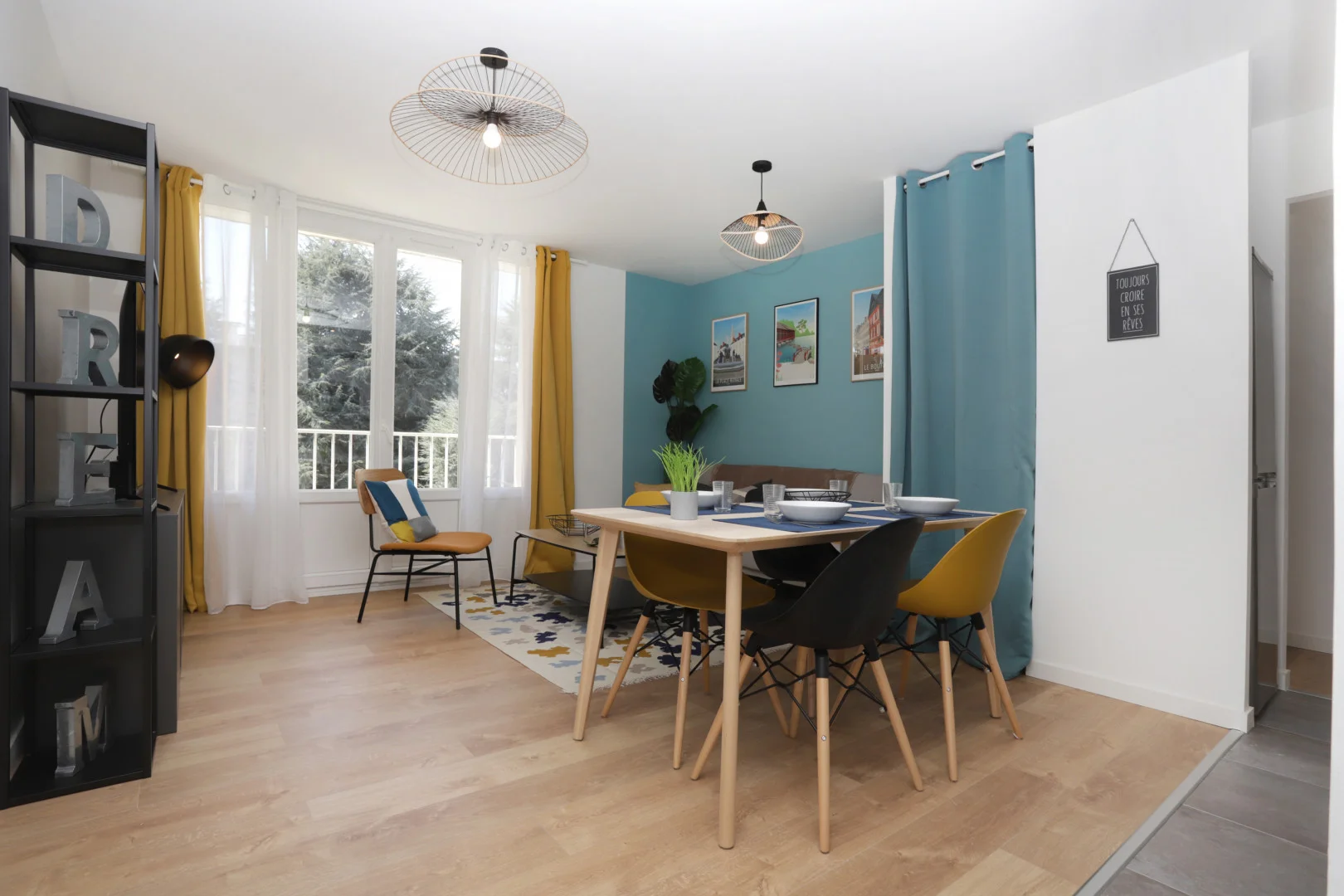 Economical student room with convenient location in 