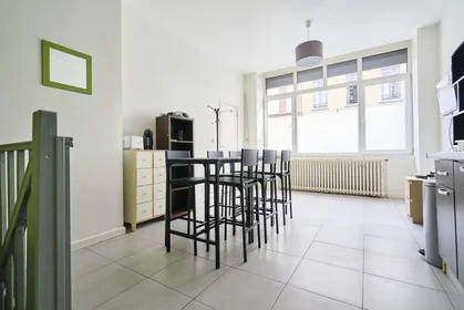 Private room at 2 Rue des Gantois, 59110 La Madeleine, France, image 14 of 18
