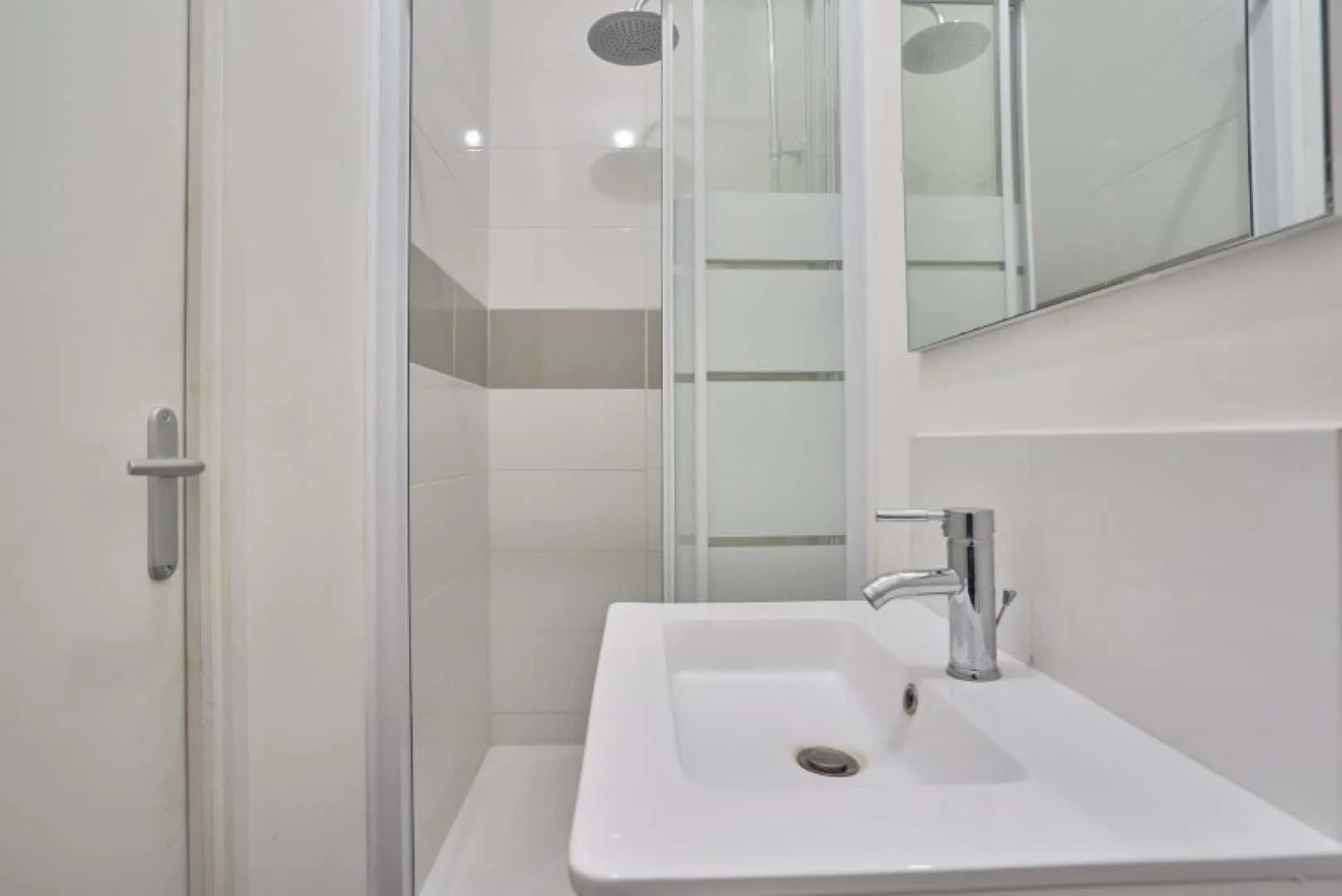 Camera per studenti in  con servizi moderni