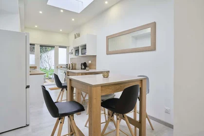 Özel oda konumu 13 Rue Lestiboudois, 59800 Lille, France, 11 28 görüntüsü