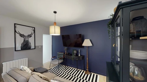 Quarto privado em 1bis Rue d'Enfer, 63000 Clermont-Ferrand, France, imagem 1 de 10