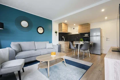 Private room at 33 Rue de Wazemmes, 59000 Lille, France, image 10 of 20