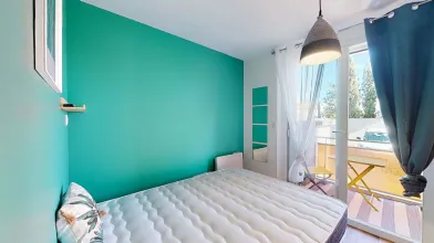 Room for rent in a shared flat in Toulouse