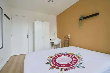 Chambre privée à 55 Rue Bonte Pollet, 59000 Lille, France, image 2 de 18