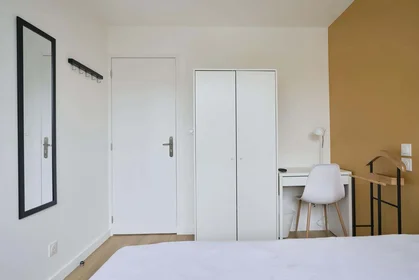 Chambre privée à 55 Rue Bonte Pollet, 59000 Lille, France, image 3 de 18