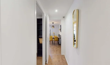 Private room at 6 Av. de Fronton, 31200 Toulouse, France, image 13 of 17