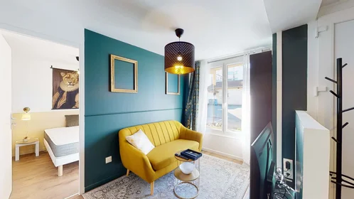 Private room at 6 Av. de Fronton, 31200 Toulouse, France, image 15 of 17
