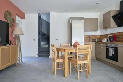 Stanza privata in 44 Bd de Belfort, 59000 Lille, France, immagine 14 di 20