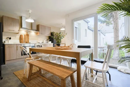 Özel oda konumu 24 Rue de Loos, 59000 Lille, France, 10 27 görüntüsü