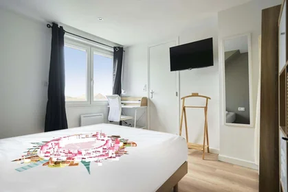 Private room at 71 Rue de Canteleu, 59000 Lille, France, image 1 of 10