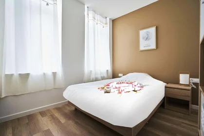 Stanza privata in 71 Rue de Canteleu, 59000 Lille, France, immagine 2 di 24