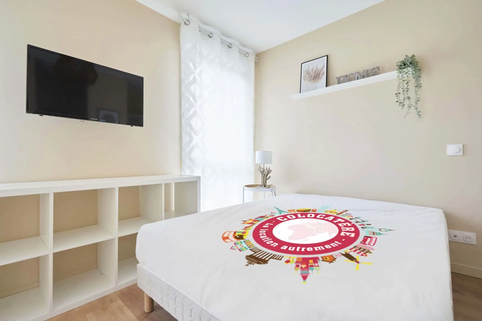 Quarto para alugar em apartamento de estudantes em , totalmente mobilado