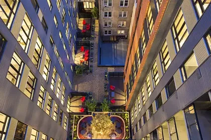 Quarto privado em West Gorham Street, imagem 40 de 43