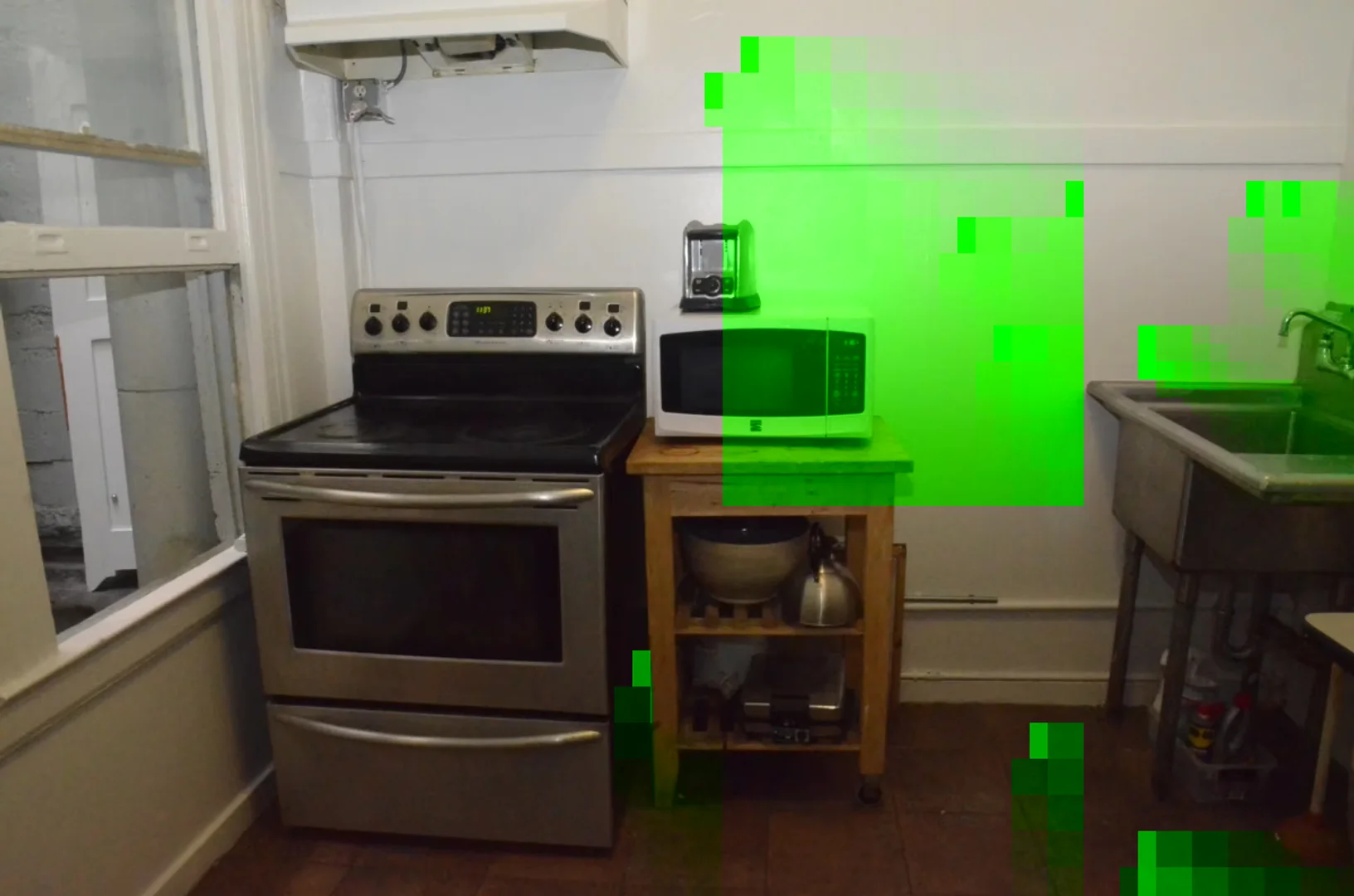 Quarto de estudante luminoso e arejado com acesso fácil à universidade em 