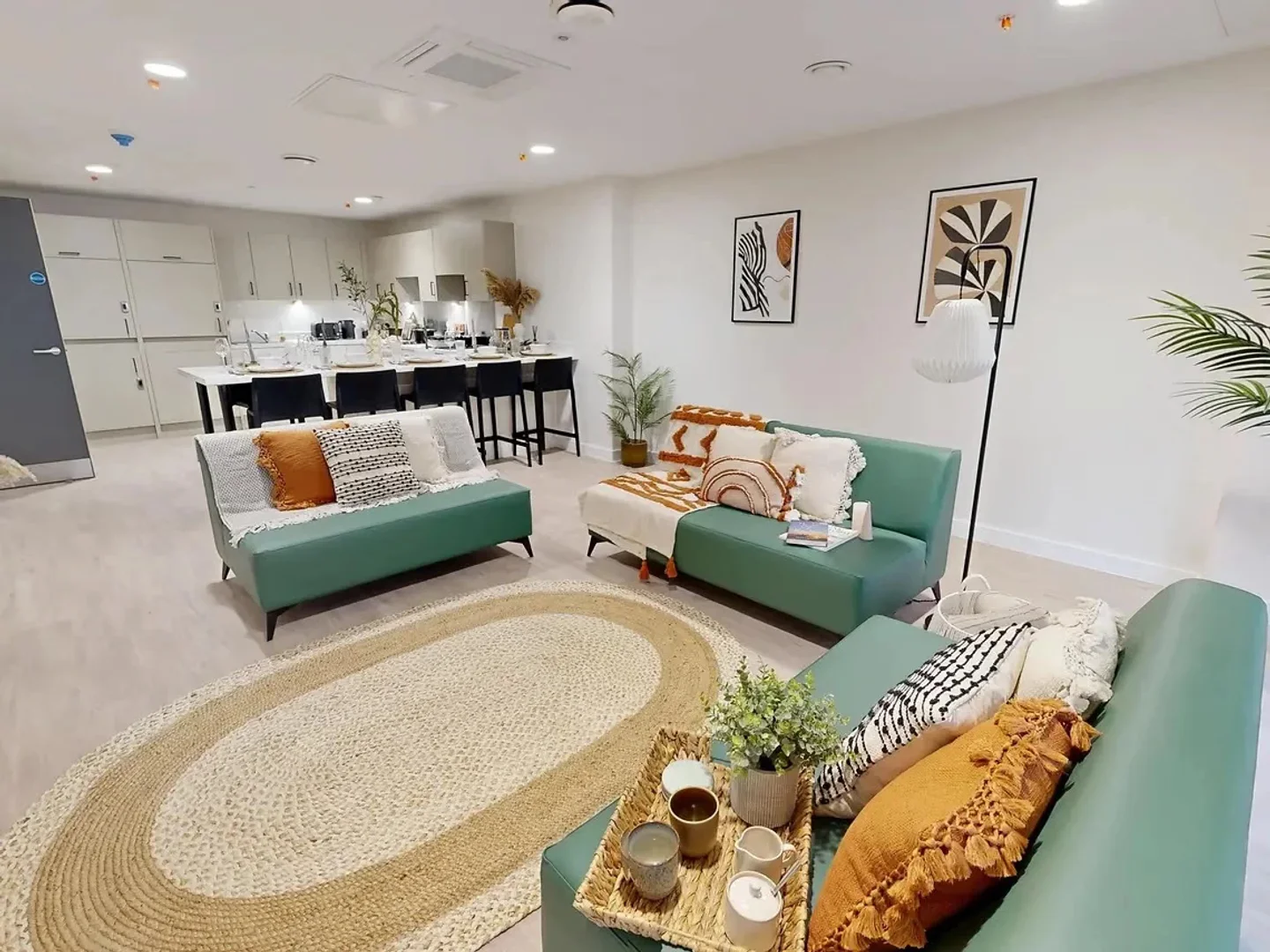 Quarto de estudante económico com localização conveniente em 