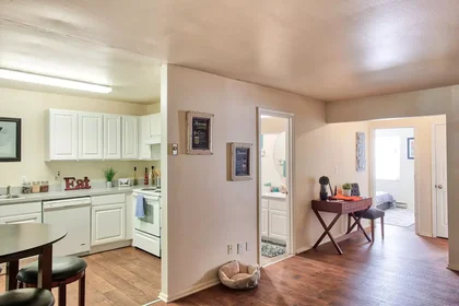 Quarto privado em North River Road, imagem 6 de 22