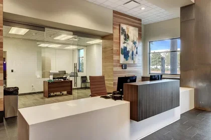 Quarto privado em East Tropicana Avenue, imagem 8 de 49
