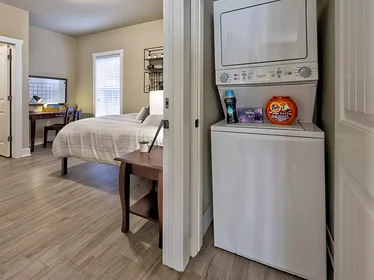 Estudio en Hannah Boulevard, imagen 1 de 24