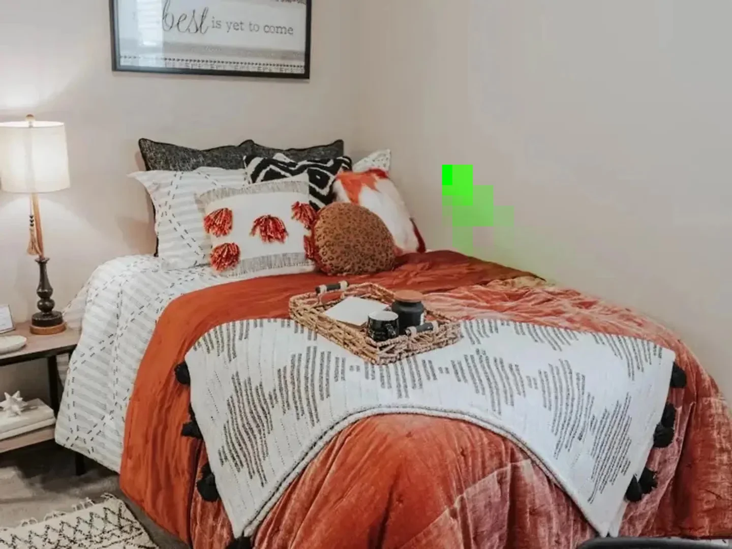 Comfortable and spacious student room in 