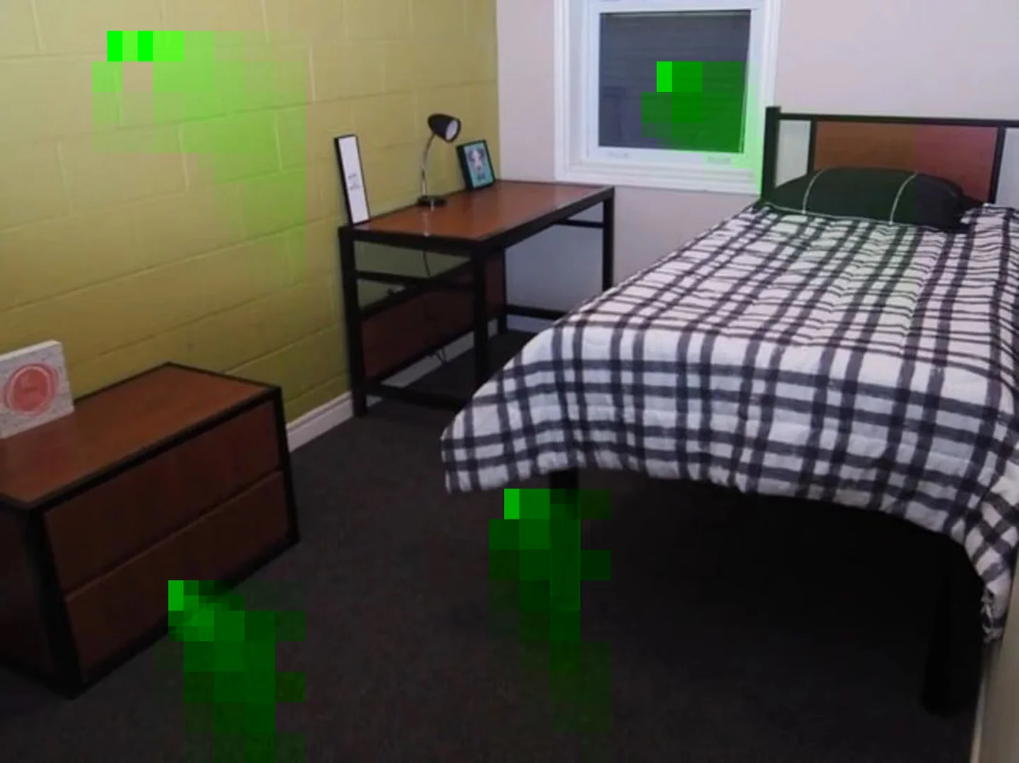 Chambre d'étudiant lumineuse et aérée avec accès facile à l'université dans 