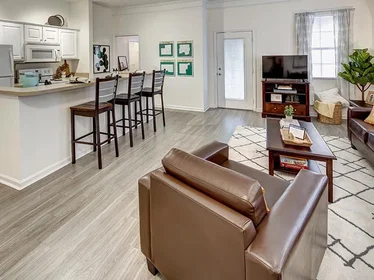 Stanza privata in McKinley Drive, immagine 7 di 40