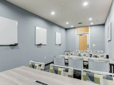 Private room at Washington Avenue South, image 12 of 19