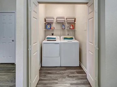 Private room at UTSA Boulevard, image 15 of 29