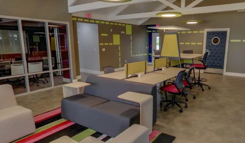 Private room at UTSA Boulevard, image 17 of 29