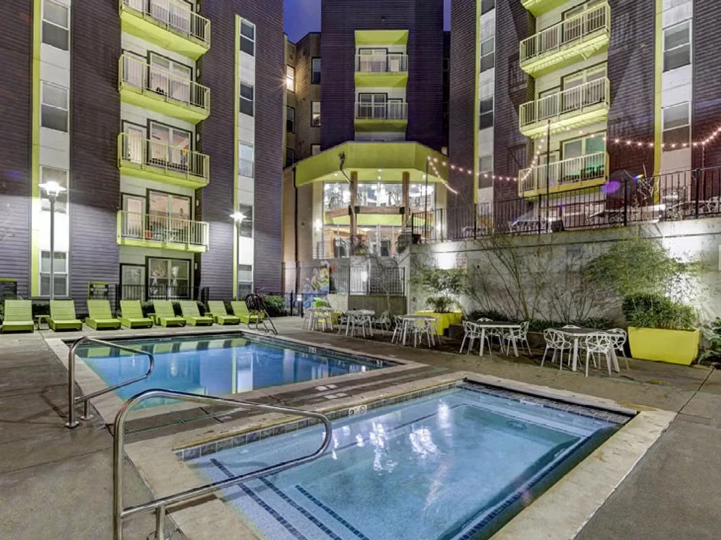 Budget-friendly student room close to campus in 